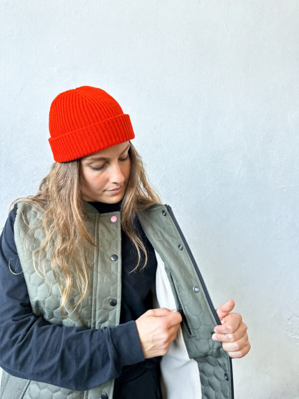 KHAKI pillows vest